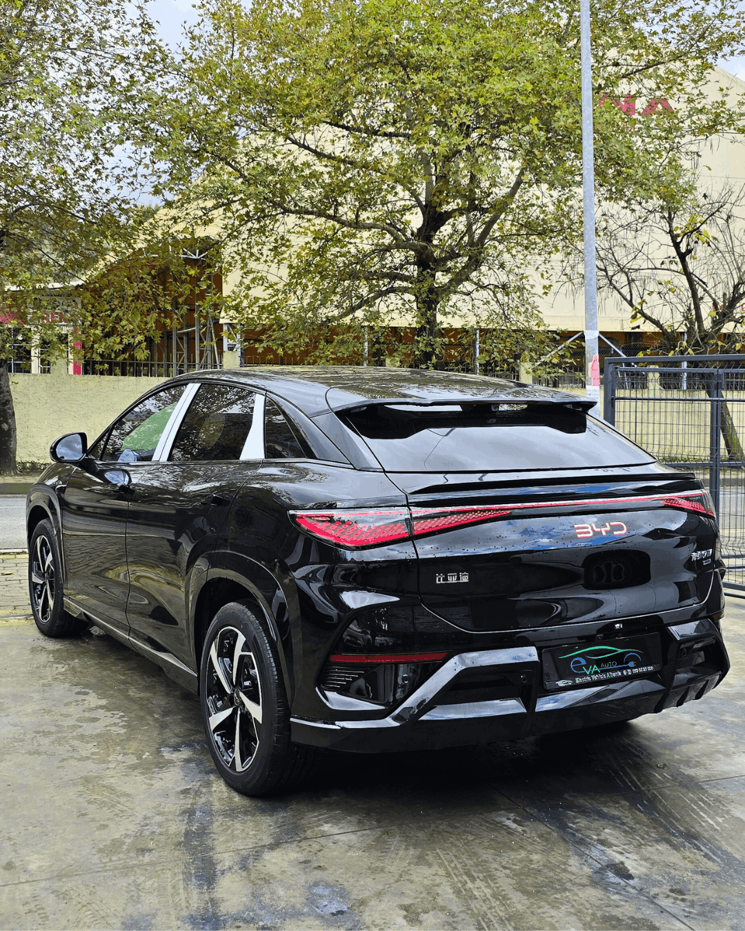 BYD Sealion 07 thumbnail 2