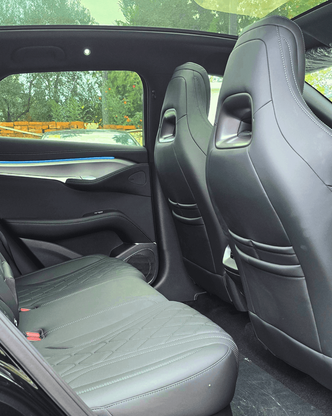 BYD Sealion 07 thumbnail 3