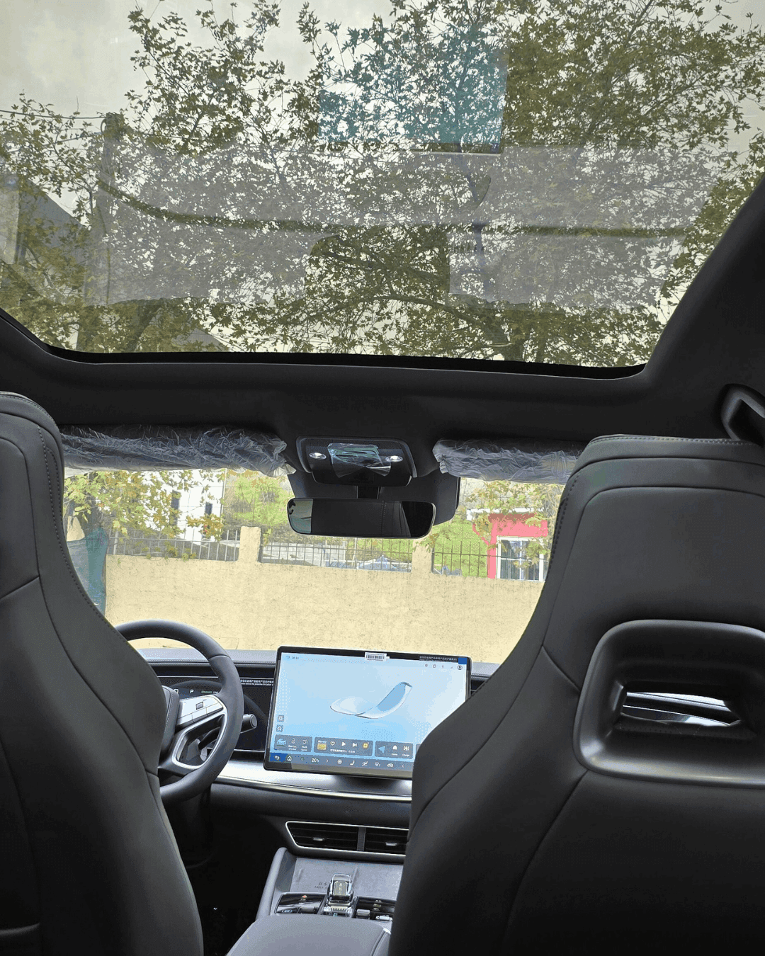 BYD Sealion 07 thumbnail 4