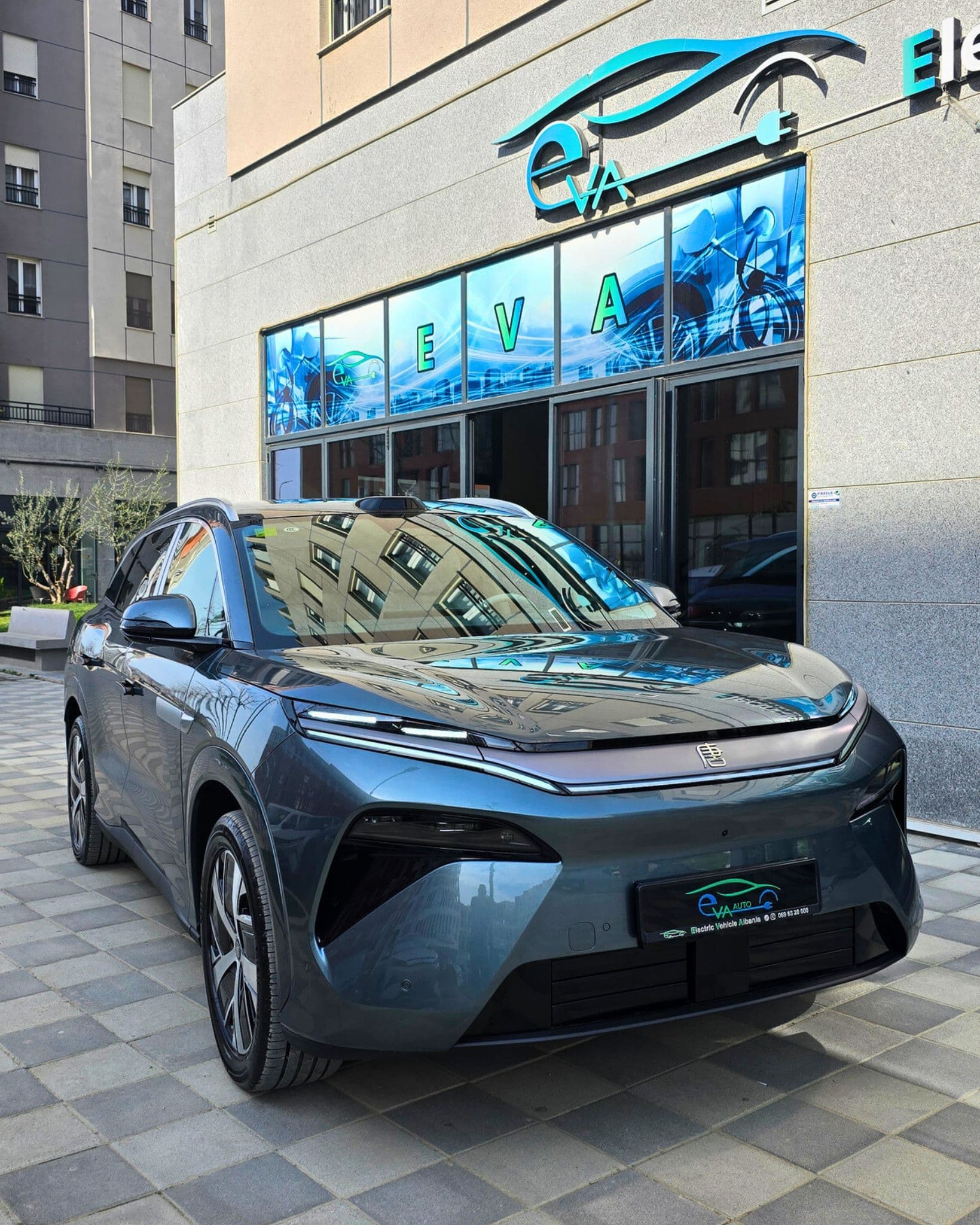 BYD Tang L Flagship 2025 image 1