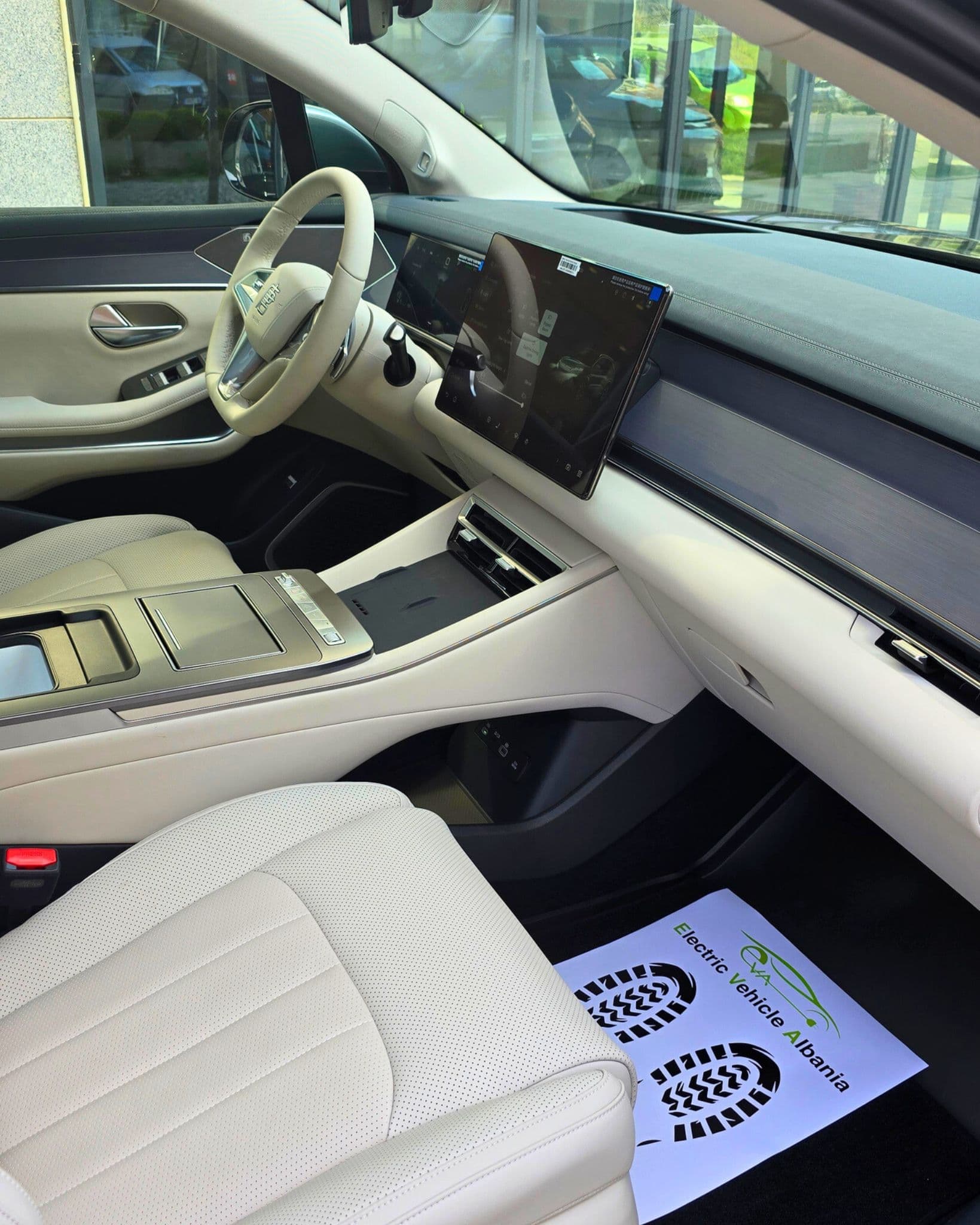 BYD Tang L Flagship thumbnail 9