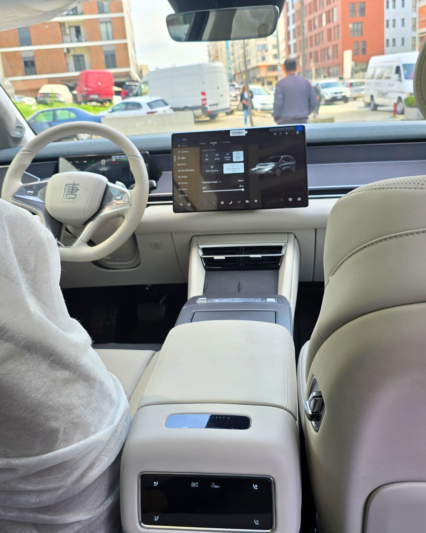 BYD Tang L Flagship thumbnail 11