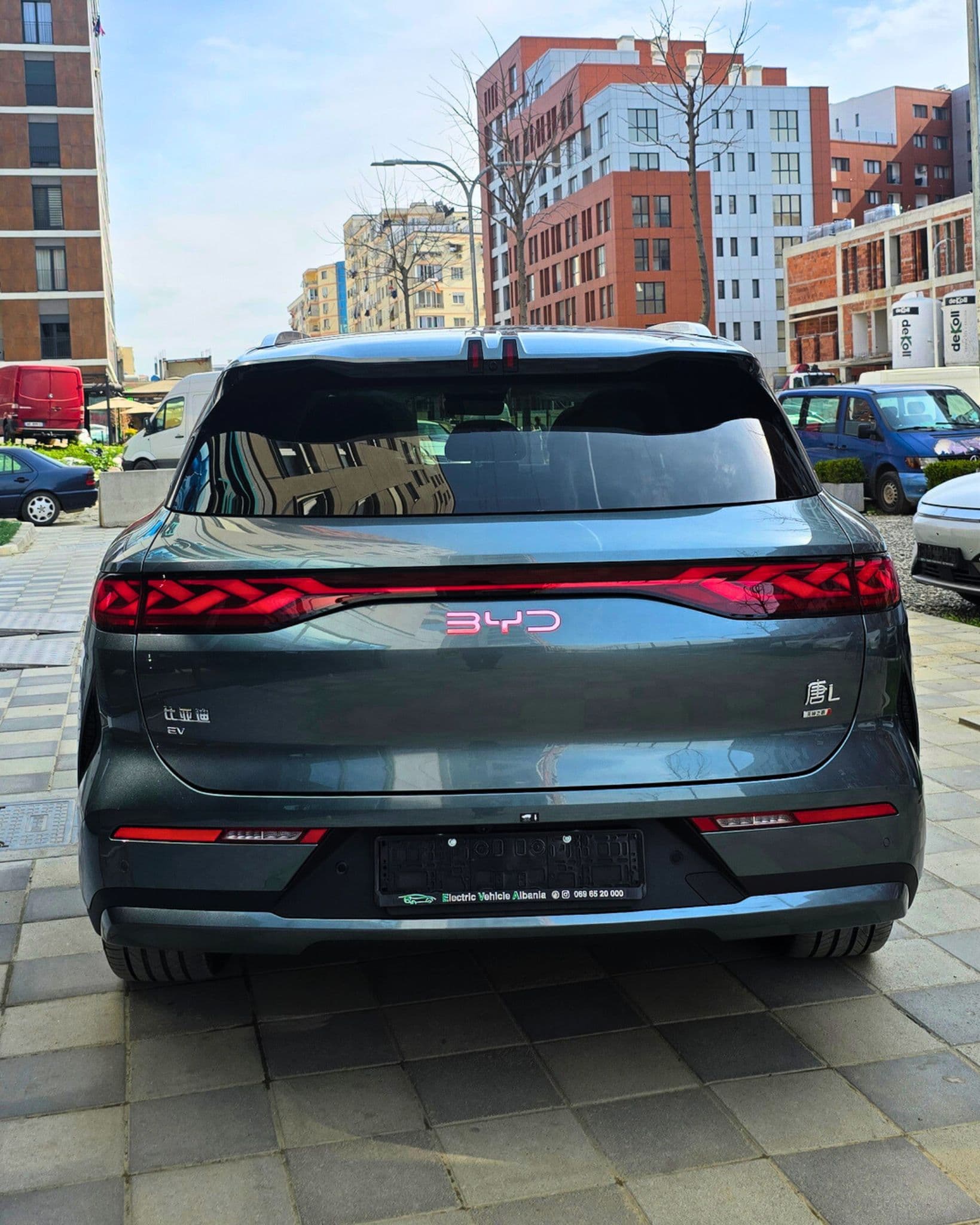 BYD Tang L Flagship thumbnail 3