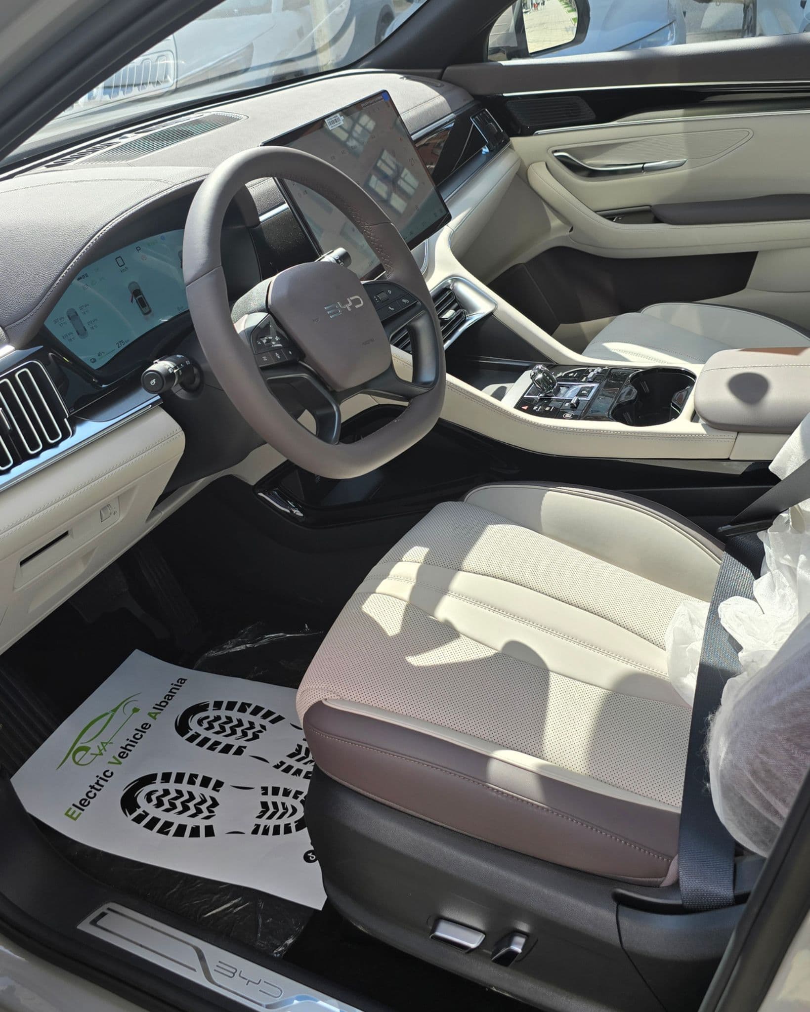 BYD Song Plus Flagship thumbnail 5